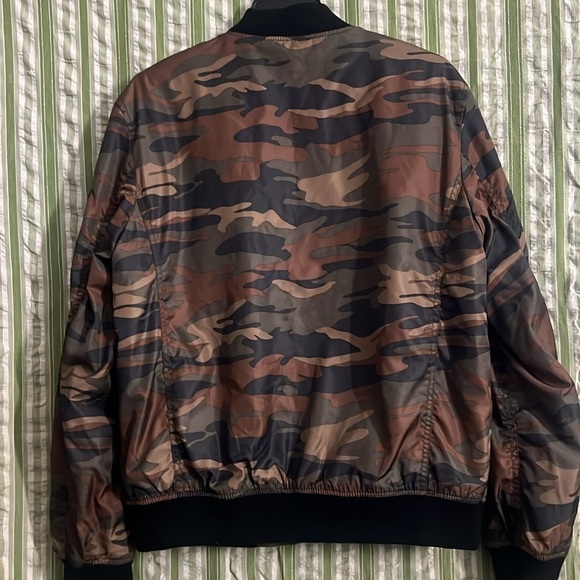 American Eagle Outfitters men's M Camo Bomber Jacket Full Zip Utility Pockets - Picture 4 of 4